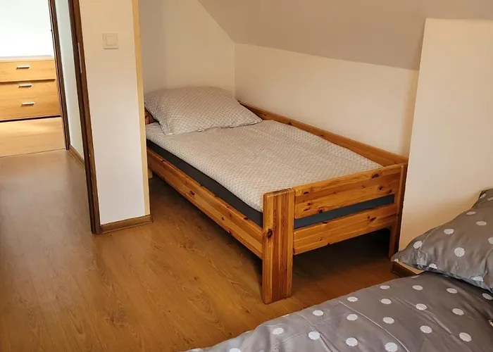 Dom Wakacyjny Merlin Nad Jeziorem Jodlow Slawa Radzyn